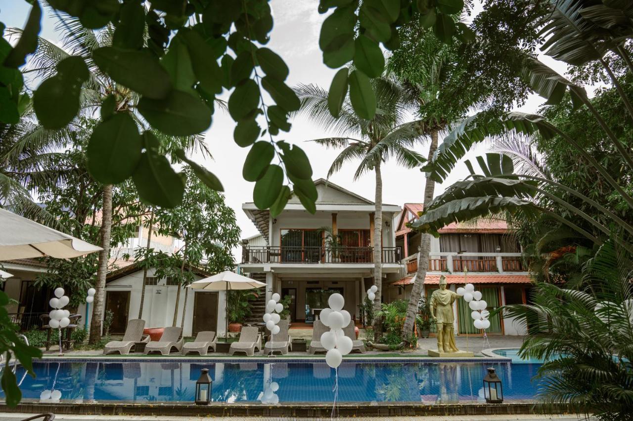 Samathi Lake Resort Phnom Penh Bagian luar foto