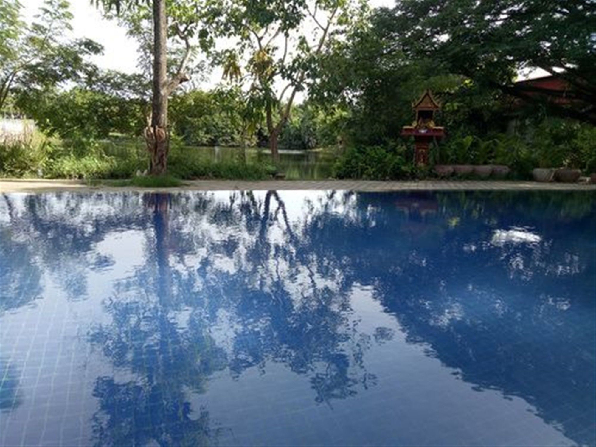 Samathi Lake Resort Phnom Penh Bagian luar foto